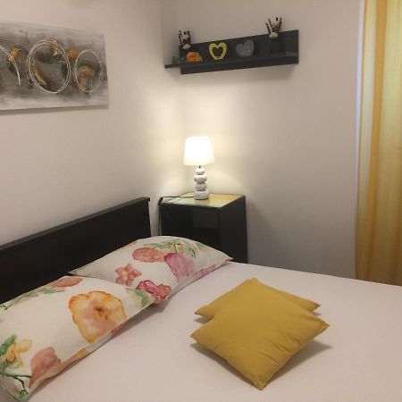 Apartman U Srcu Grada - Ilicev Prolaz Split Bagian luar foto