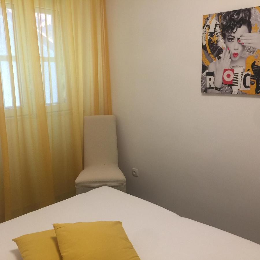 Apartman U Srcu Grada - Ilicev Prolaz Split Bagian luar foto