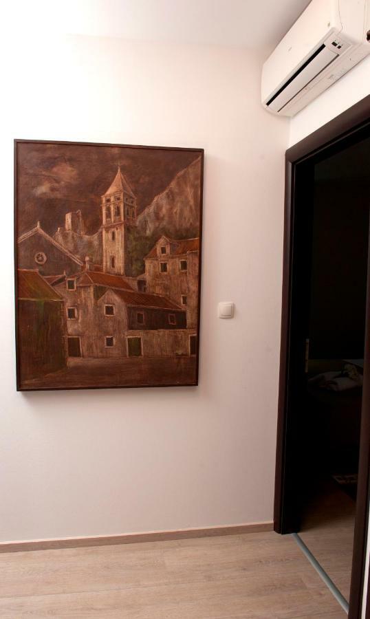 Apartman U Srcu Grada - Ilicev Prolaz Split Bagian luar foto